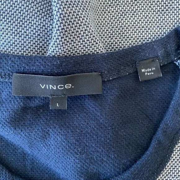 Vince Long Sleeve Sweater Size L - Picture 6 of 8